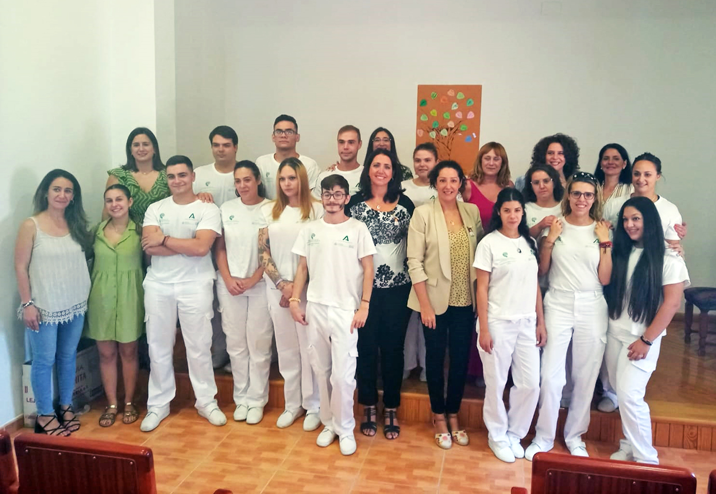 El programa de Formación y Empleo de la Junta arranca en Bailén contratando a 30 parados en sanidad y zonas verdes