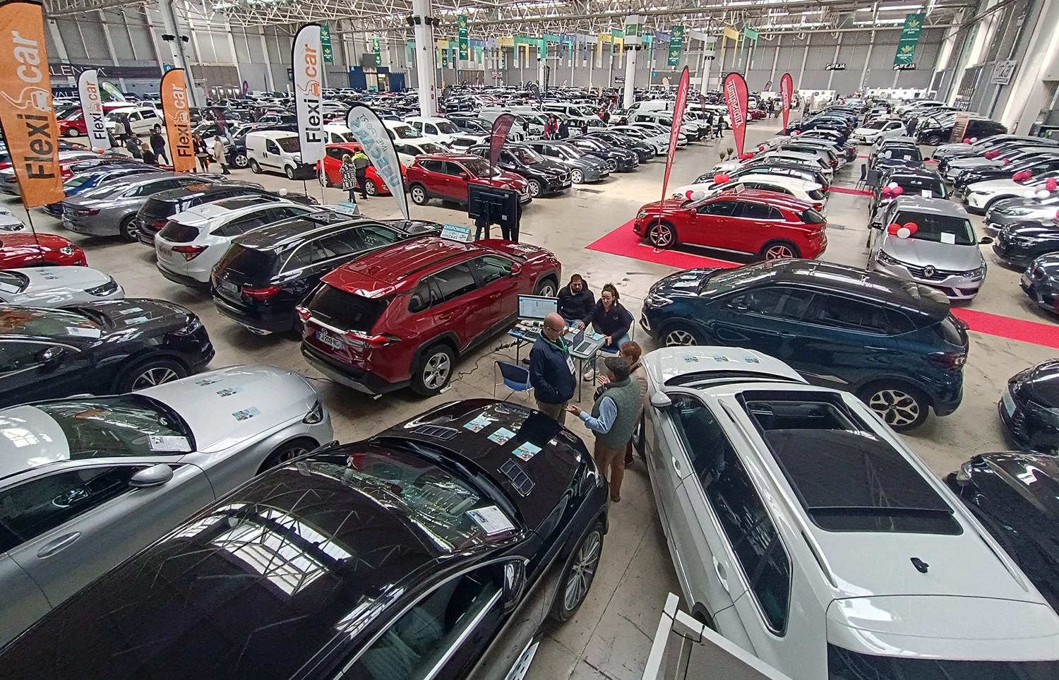 El XVI Salón del Vehículo de Ocasión y Seminuevo se consolida como una gran plataforma comercial para los coches usados