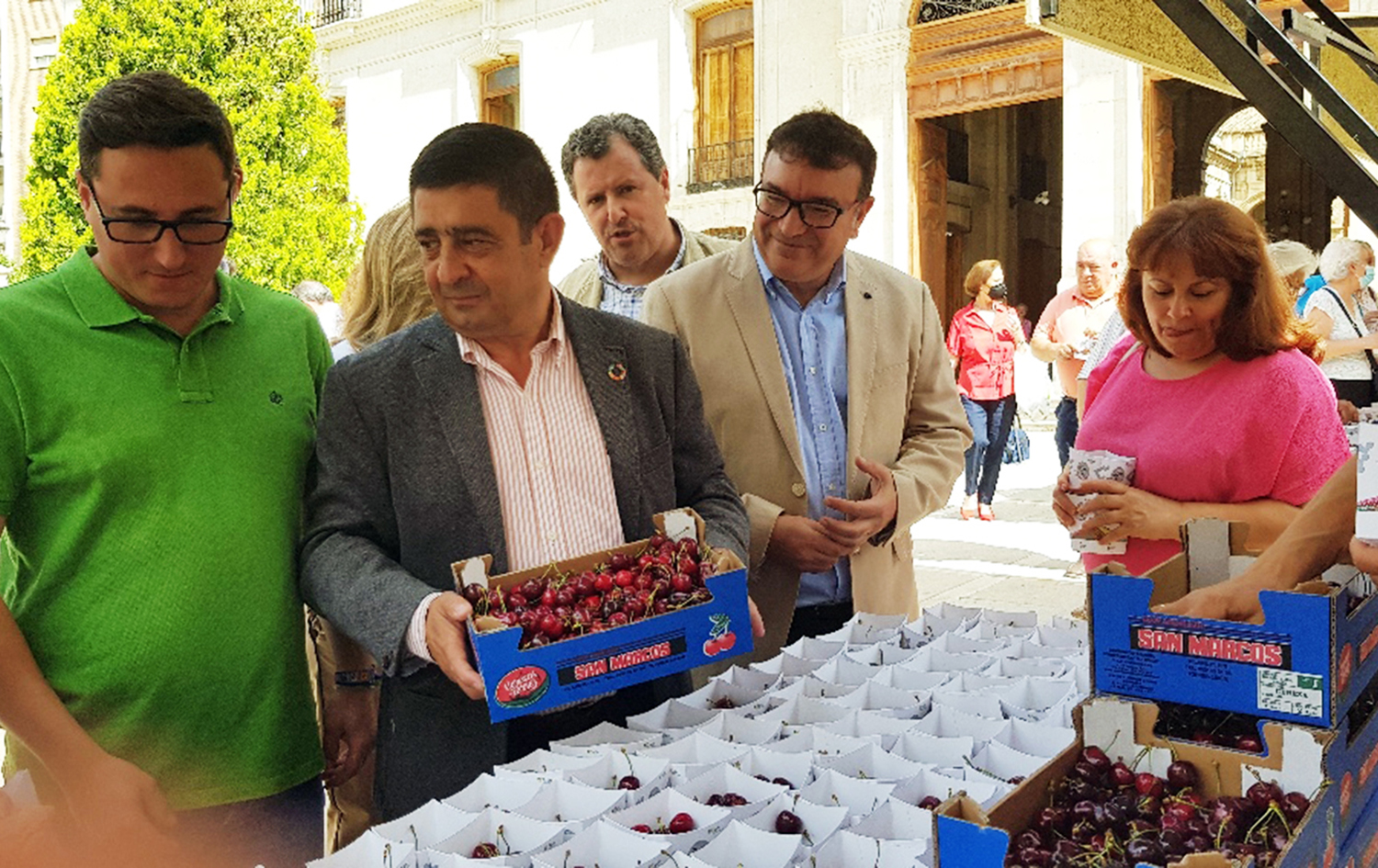 Jaén producirá este año más de un millón y medio de kilo de cerezas que se promocionan desde este jueves en la X Muestra Provincial