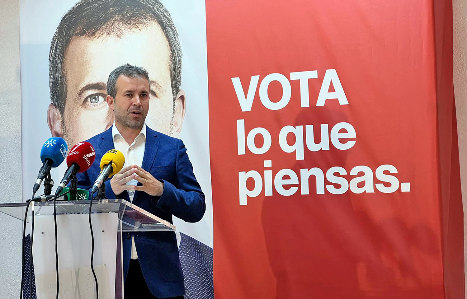 Julio Millán destaca su aval de ser la lista más votada en la capital para meter presión a Jaén Merece+ para obtener su apoyo en la investidura