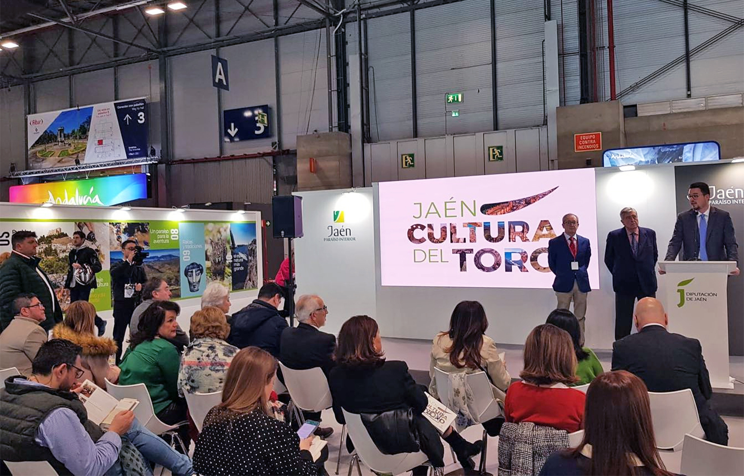 La Diputación de Jaén hace un balance positivo de la visibilidad de la oferta y del negocio del sector turístico provincial en Fitur