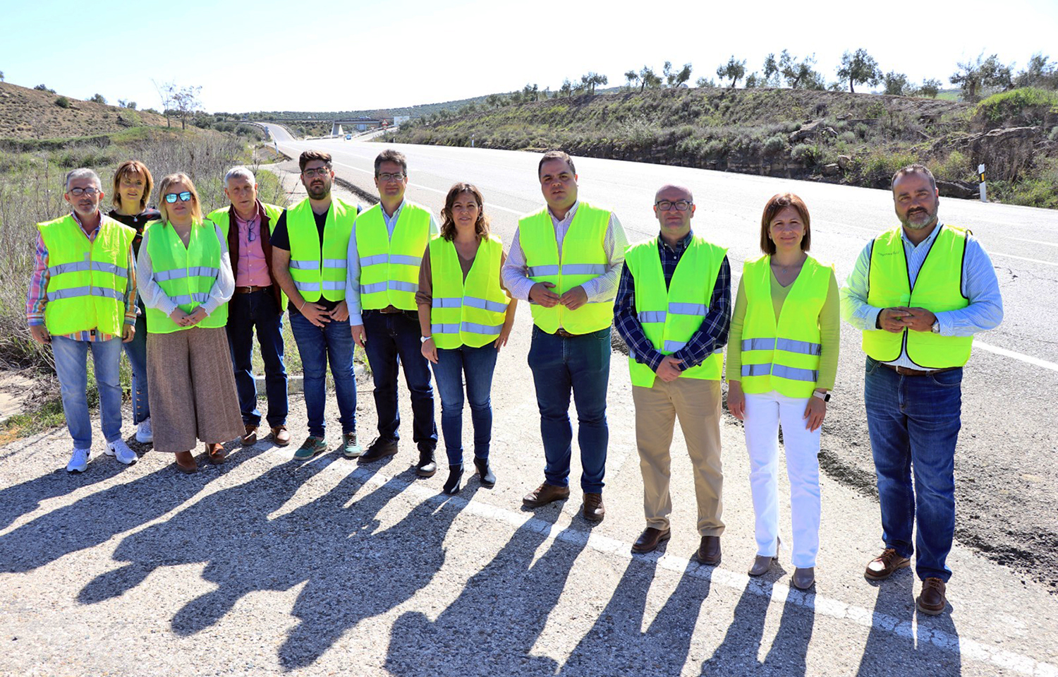 Alcaldes y parlamentarios de Jaén y Córdoba exigen la Autovía A-306 y denuncian que las obras de parcheo son un “trampantojo”