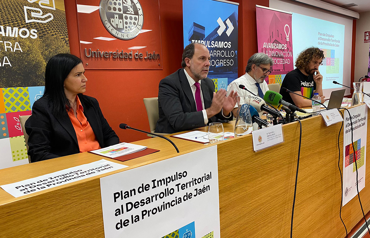 El rector asegura que la UJA asume el liderazgo en el avance de Jaén en la presentación del I Plan de Impulso al Desarrollo Territorial
